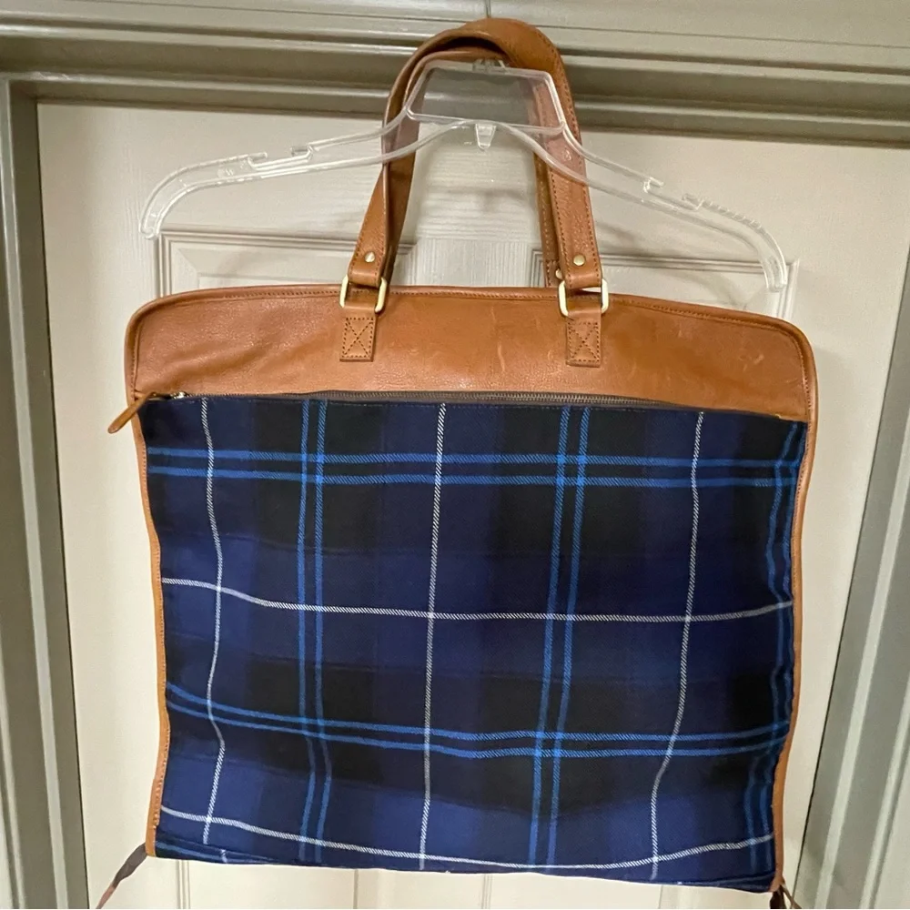 F H Wadsworth NYC Plaid Garment Bag with Leather Accents Caesers Palace Emblem
